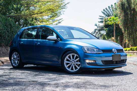 2015 Volkswagen Golf blue image 2