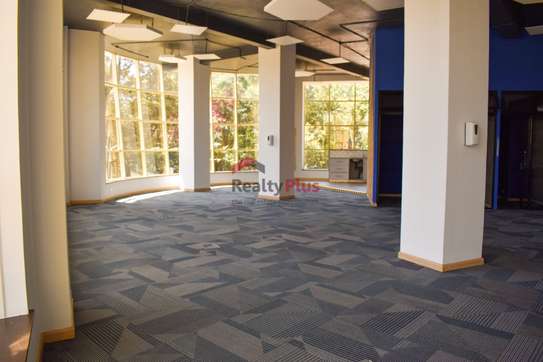 Commercial Property with Lift in Westlands Area image 1