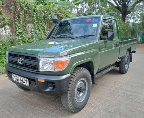 Toyota j79 image 5