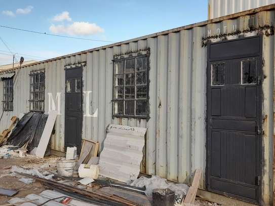 Container conversion into shops or offices image 1