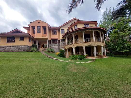 9 Bed House with En Suite at Runda Grove image 5
