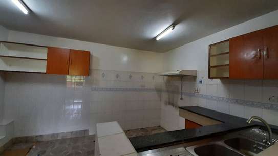 Serviced 2 Bed Apartment with Parking in Kileleshwa image 5