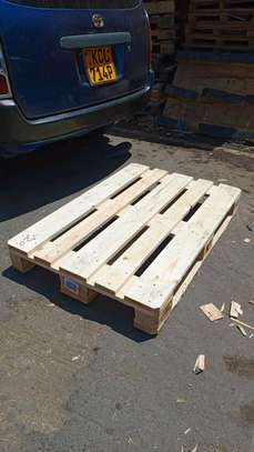 Wood pallets image 1