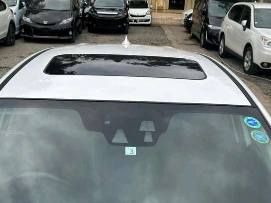 2016 Mazda axela sunroof image 6