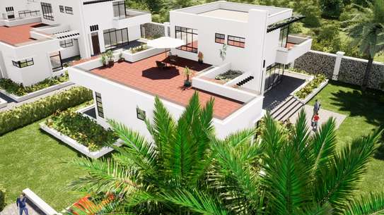 3 Bed House with En Suite at Casuarina image 1