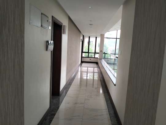 5 Bed Townhouse with En Suite in Lower Kabete image 12