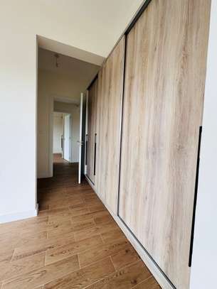 2 Bed Apartment with En Suite at Lavington image 7