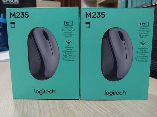 Logitech M235 Wireless Mouse 2.4 GHz USB Unifying Receiver image 3