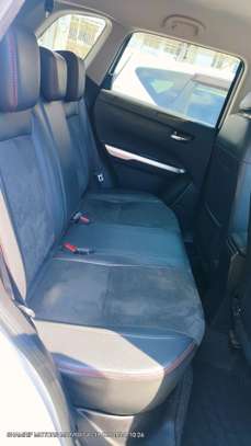 Suzuki Escudo 2018 White image 7