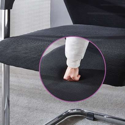 Office Chair: Strong Mesh Metallic Chair image 4