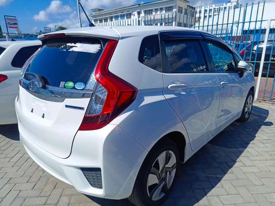 Honda fit newshape  2016 model image 12