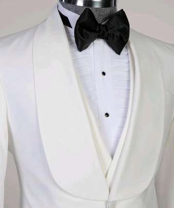 Suiton Tailor Made Suits image 3
