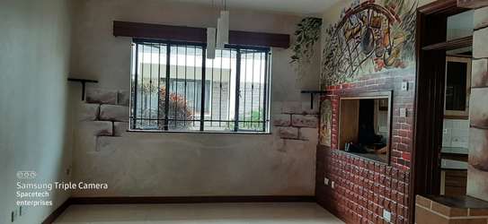 4 Bed Townhouse with Swimming Pool in Westlands Area image 13