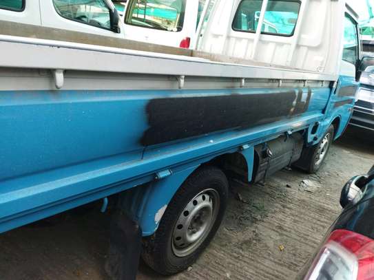 Nissan Vannete image 6