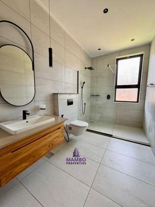 4 Bed Villa with En Suite at Off Loresho Ridge image 35