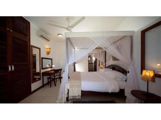 Furnished 2 Bed Apartment with Aircon at Diani Beach image 17