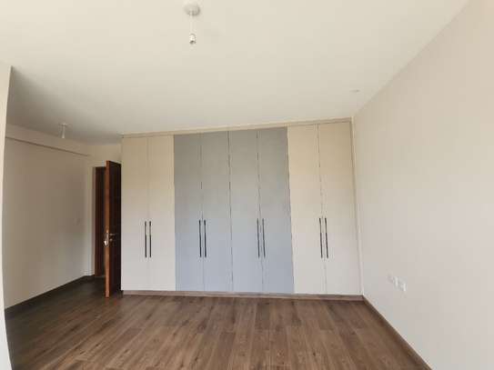 3 Bed Apartment with En Suite in Westlands Area image 10