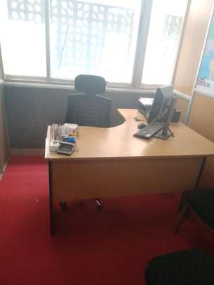 Excellent offices to let Kenyatta Av Nairobi image 10