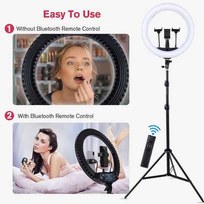 18" Cordless Ring Light Kit for Smartphones and Cameras image 2