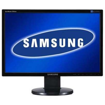 Samsung 19 Inches Stretch image 1