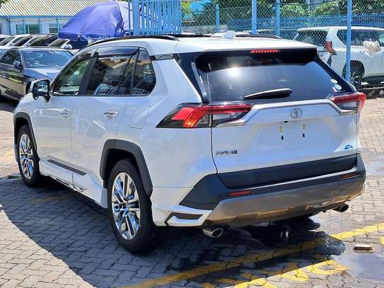 Toyota Rav4 2020 image 10