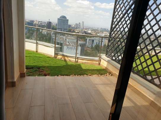 Furnished 3 Bed Apartment with En Suite in Riverside image 8