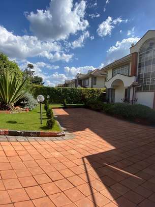 4 Bed Townhouse with En Suite at Runda Paradise image 3