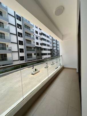 3 Bed Townhouse with En Suite at Hatheru Road image 1