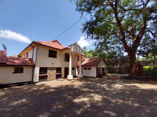 5 bedroom on one acre Located in Kyuna. image 10