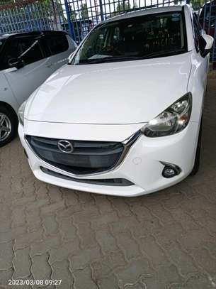 Mazda Demio petrol pearl white image 5