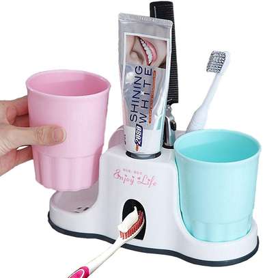 3-in-1 Vacuum Suction Cups Automatic Toothpaste Dispenser image 6