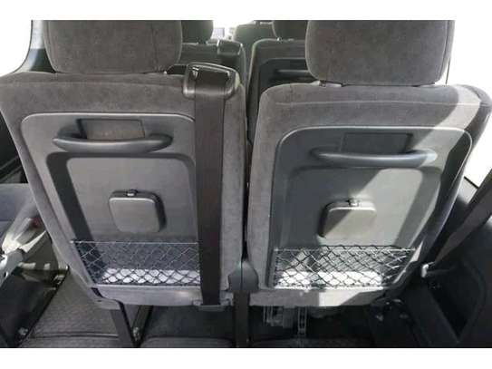TOYOTA HIECE AUTO DIESEL COMUTER 18 SEATER. image 1