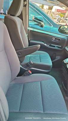 Toyota Voxy ZS Purple 2018 2wd image 6