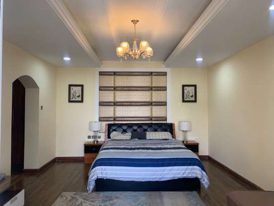 3 Bed Apartment with En Suite in Kilimani image 20