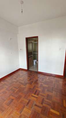 1 Bed Apartment with En Suite in Westlands Area image 4
