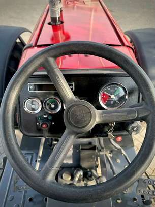 Massey Ferguson 385 4wheel image 3