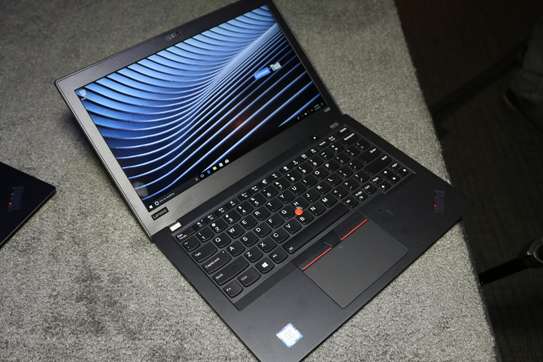 lenovo ThinkPad x280 core i7 image 13