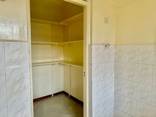 3 Bed Apartment with Swimming Pool at Rhapta Road image 14