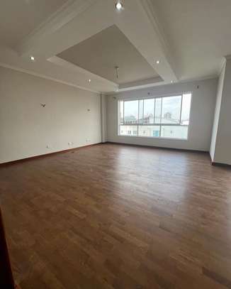 3 Bed Apartment with En Suite in Riverside image 13