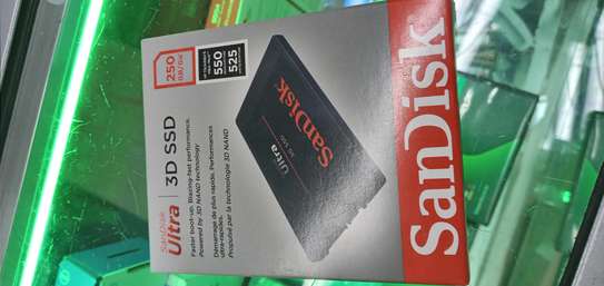 256GB sandisk SSD  2.5 image 2