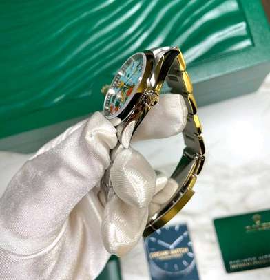 Rolex
Oyster Perpetual Bubble 40MM image 3