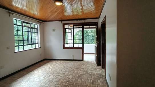 4 bedroom townhouse for rent in Nyari image 17