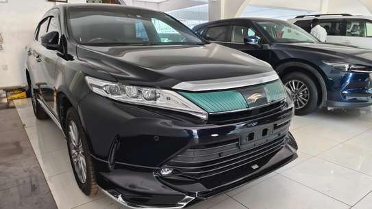 Toyota Harrier premium sport 2017 image 4