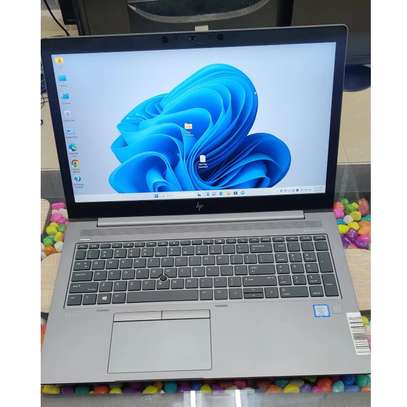 HP ZBook 15u G5 16GB Intel Core I7 SSD 512GB image 1