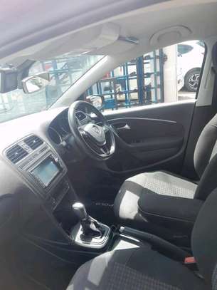 Volkswagen polo image 7
