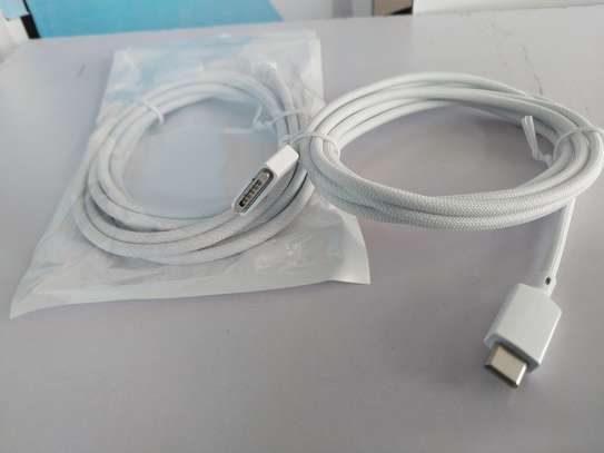Apple USB-C To MagSafe 3 Cable (2 M) magnetic cable image 3