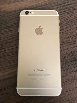 Used iPhone 6 64GB Gold image 3