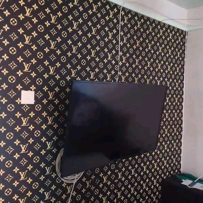 Professional wallpaper and Tv mounter image 2