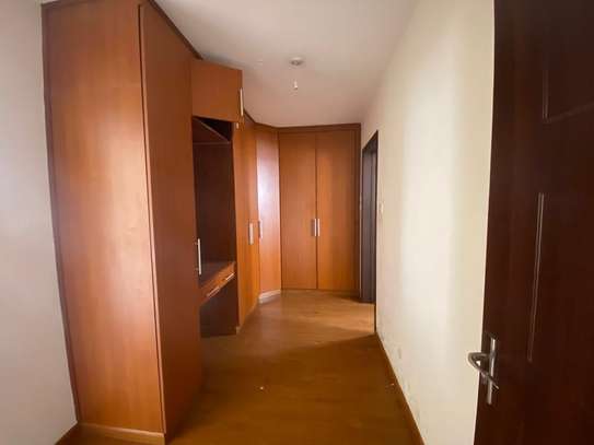 3 Bed Apartment with En Suite at Westlands image 5