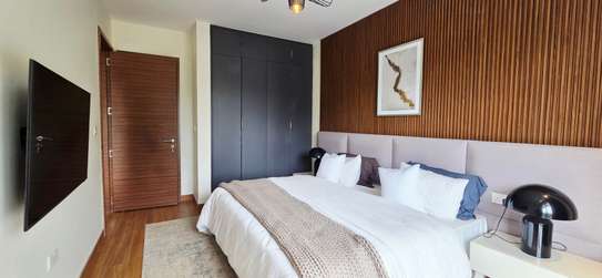 1 Bed Apartment with En Suite in Riverside image 4